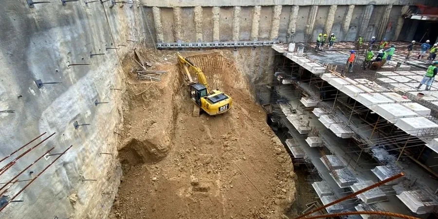 Diseño geotécnico de excavaciones profundas en Elche